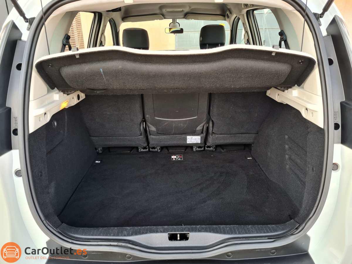 10 - Renault Scenic 2013 - AUTO