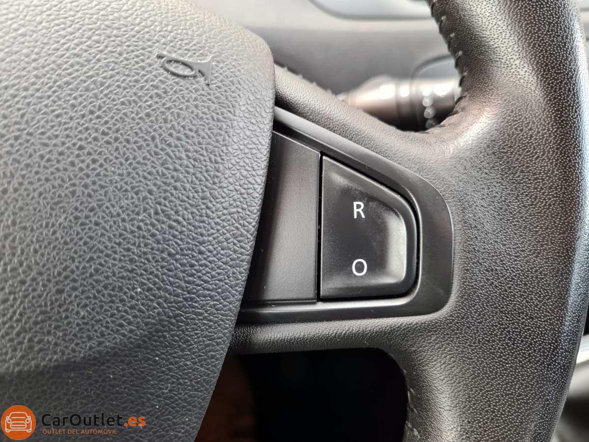 15 - Renault Scenic 2013 - AUTO