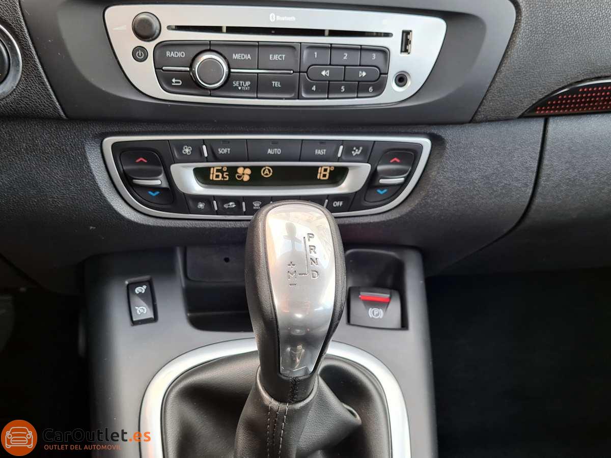 23 - Renault Scenic 2013 - AUTO