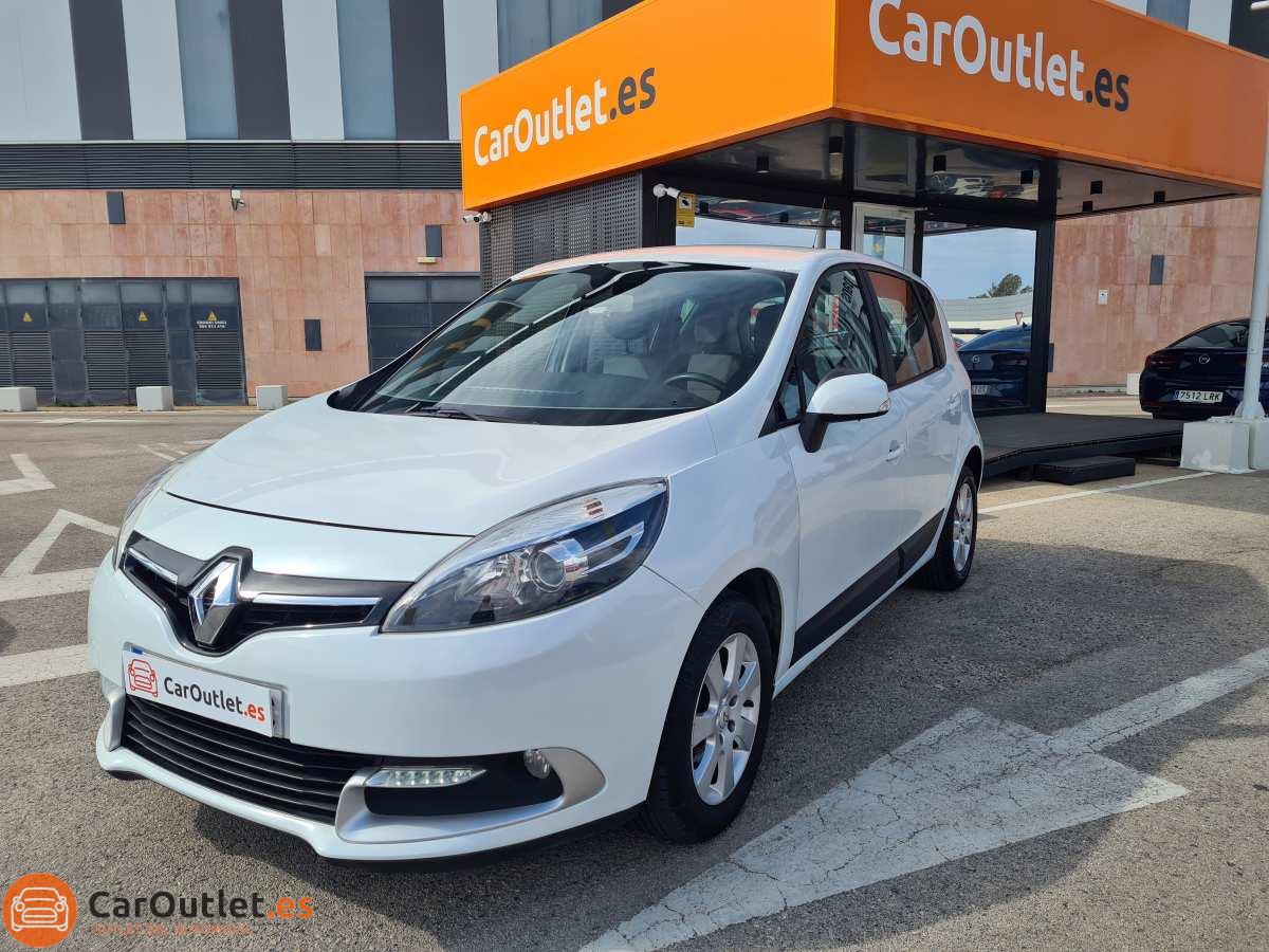 30 - Renault Scenic 2013 - AUTO