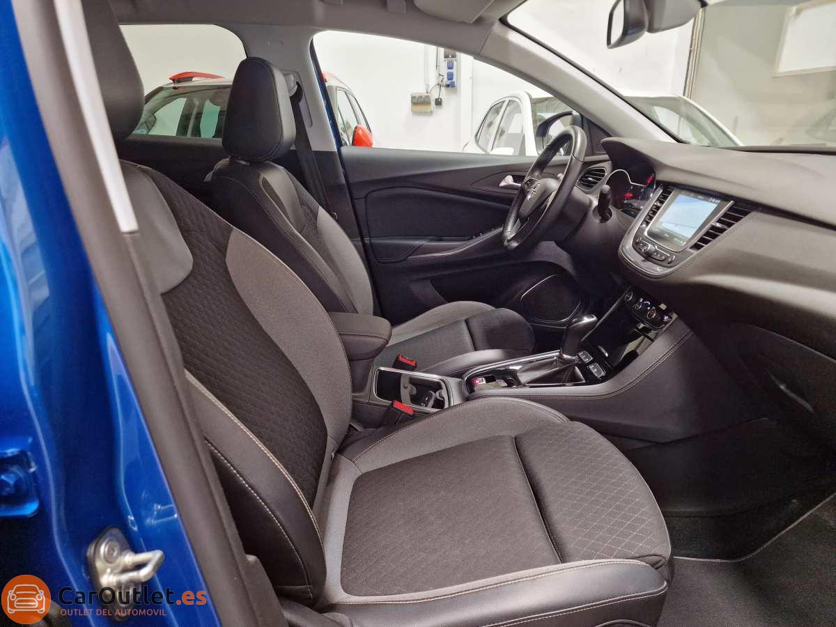 12 - Opel Grandland X 2019 - AUTO