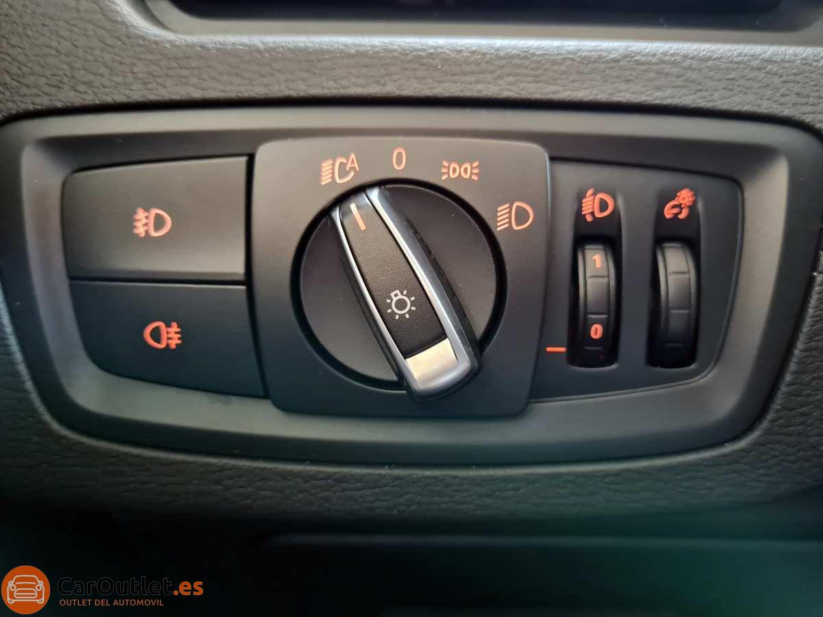 30 - BMW X1 2022 - AUTO