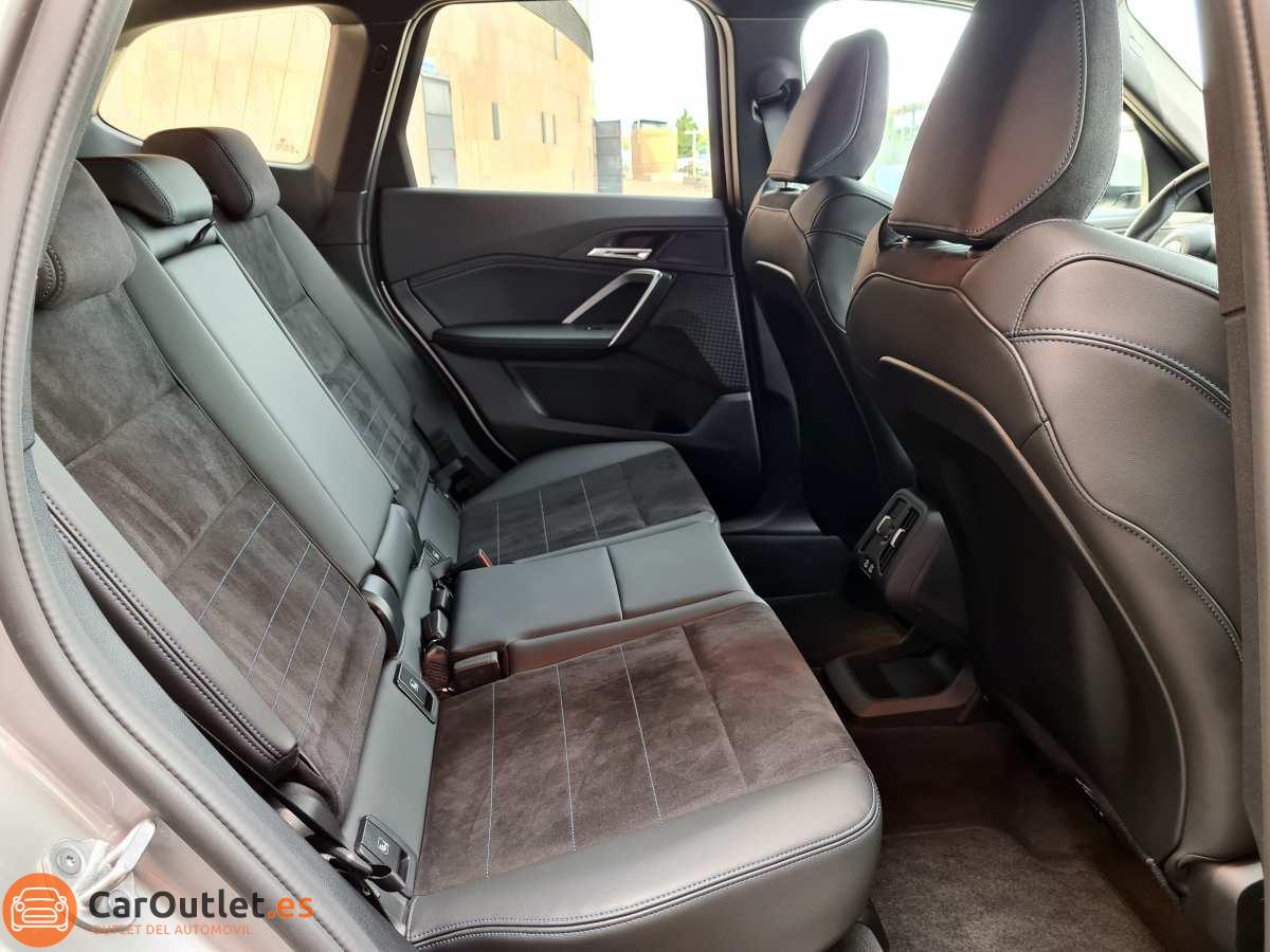12 - BMW X1 2025 - AUTO