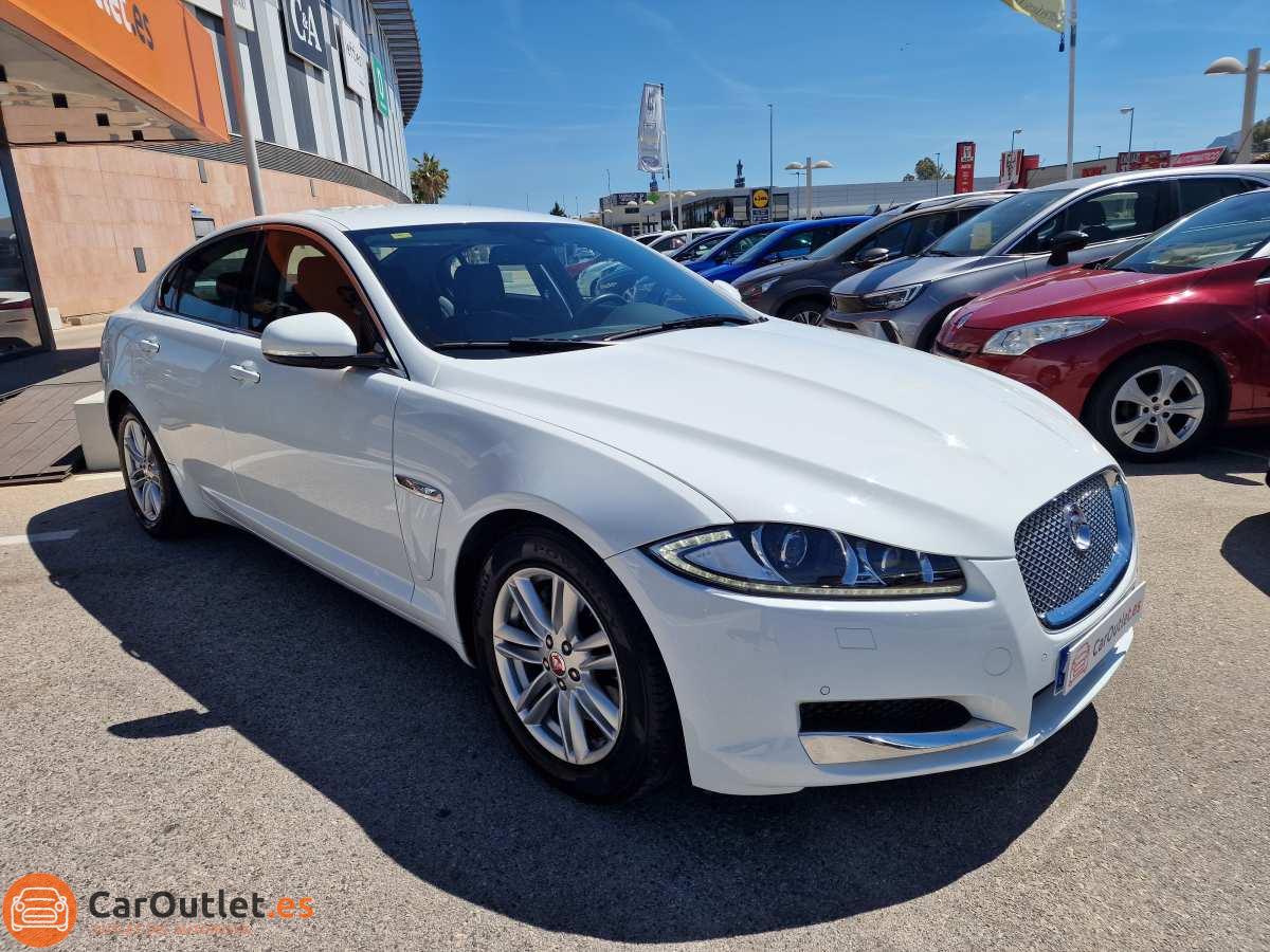 2 - Jaguar XF 2014 - AUTO