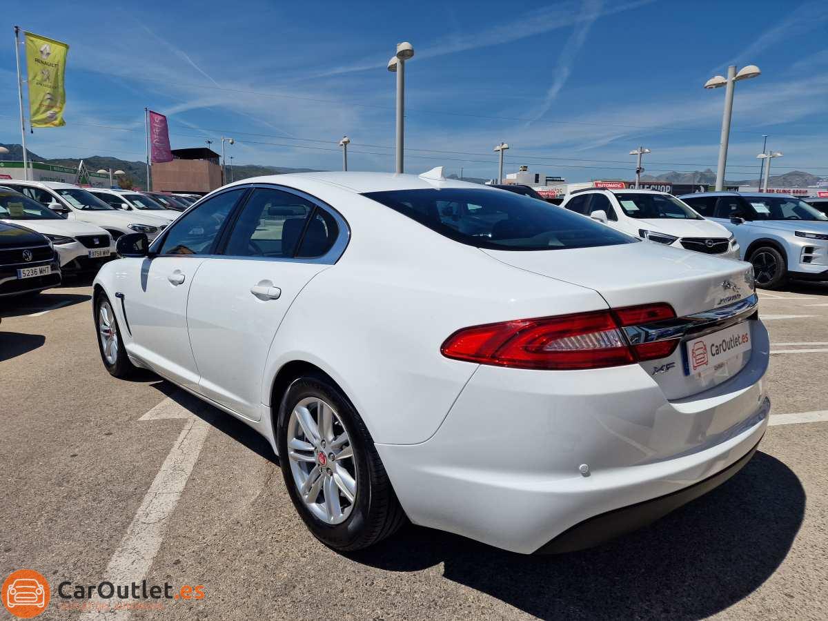 7 - Jaguar XF 2014 - AUTO