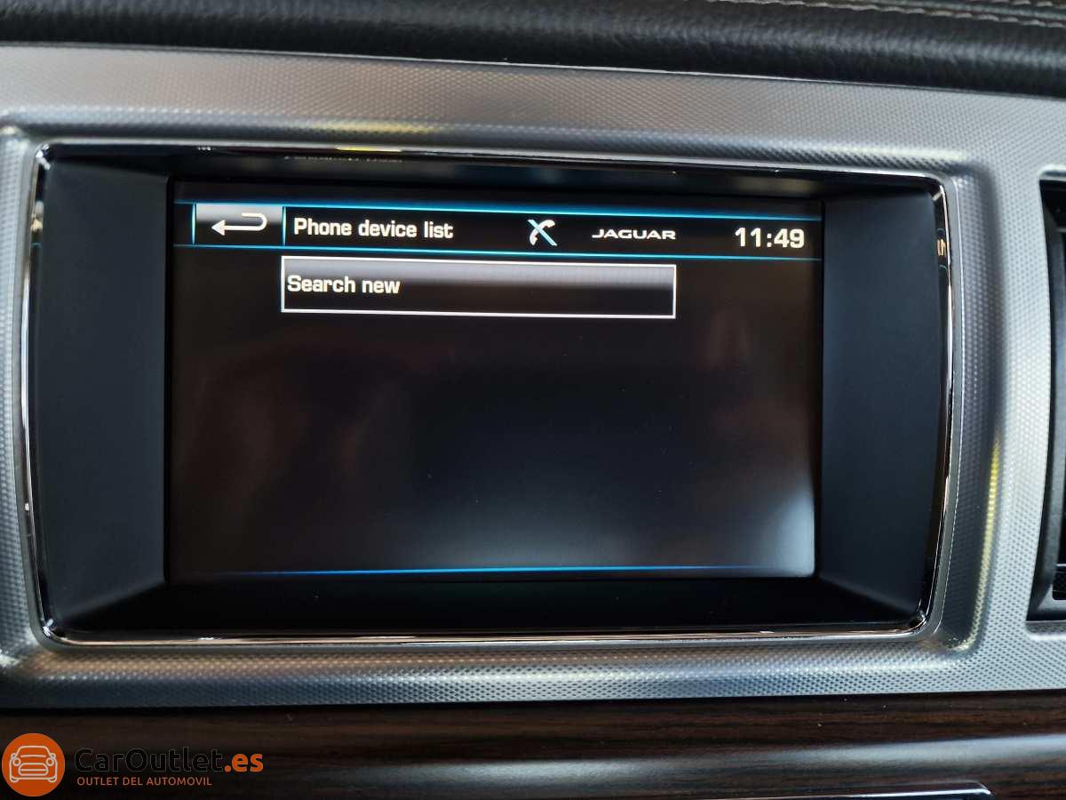 17 - Jaguar XF 2014 - AUTO