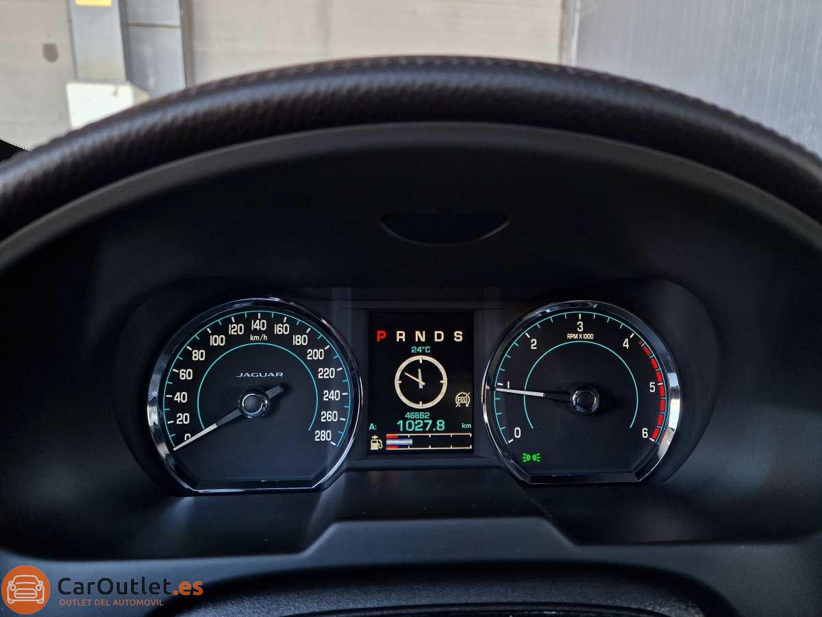 19 - Jaguar XF 2014 - AUTO