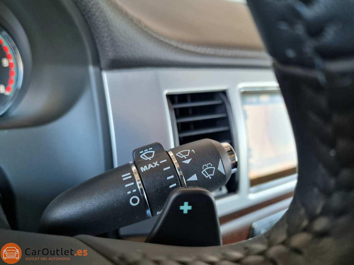25 - Jaguar XF 2014 - AUTO