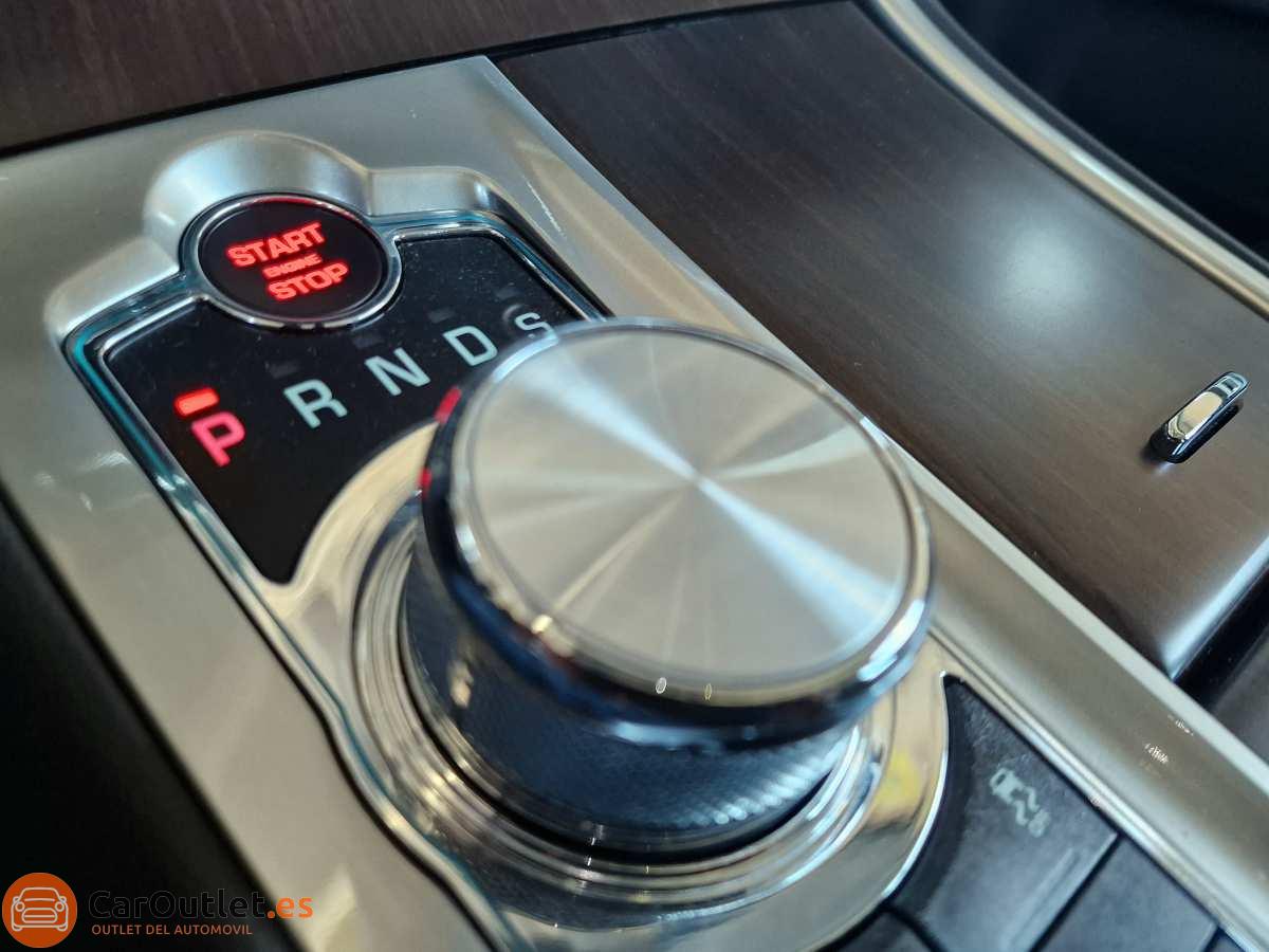 26 - Jaguar XF 2014 - AUTO