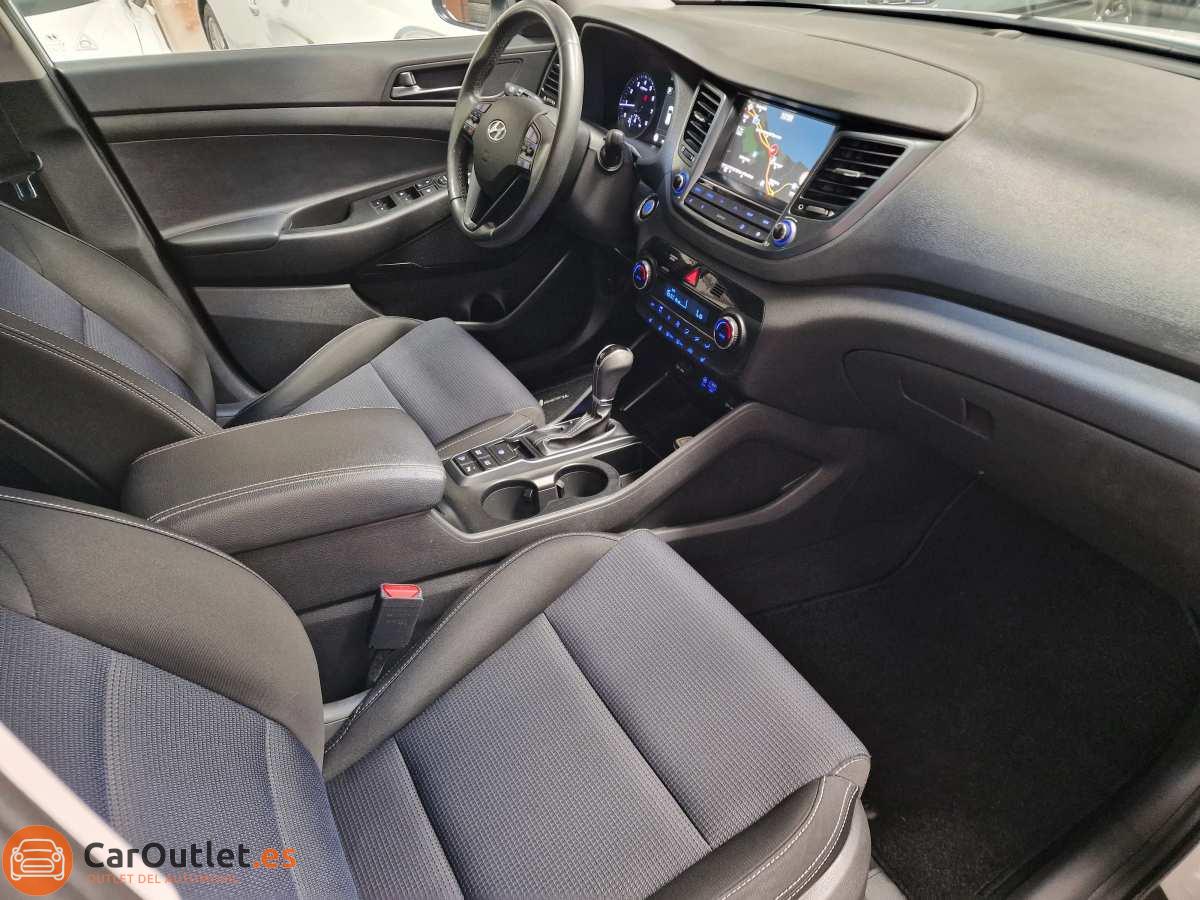 11 - Hyundai Tucson 2017 - AUTO