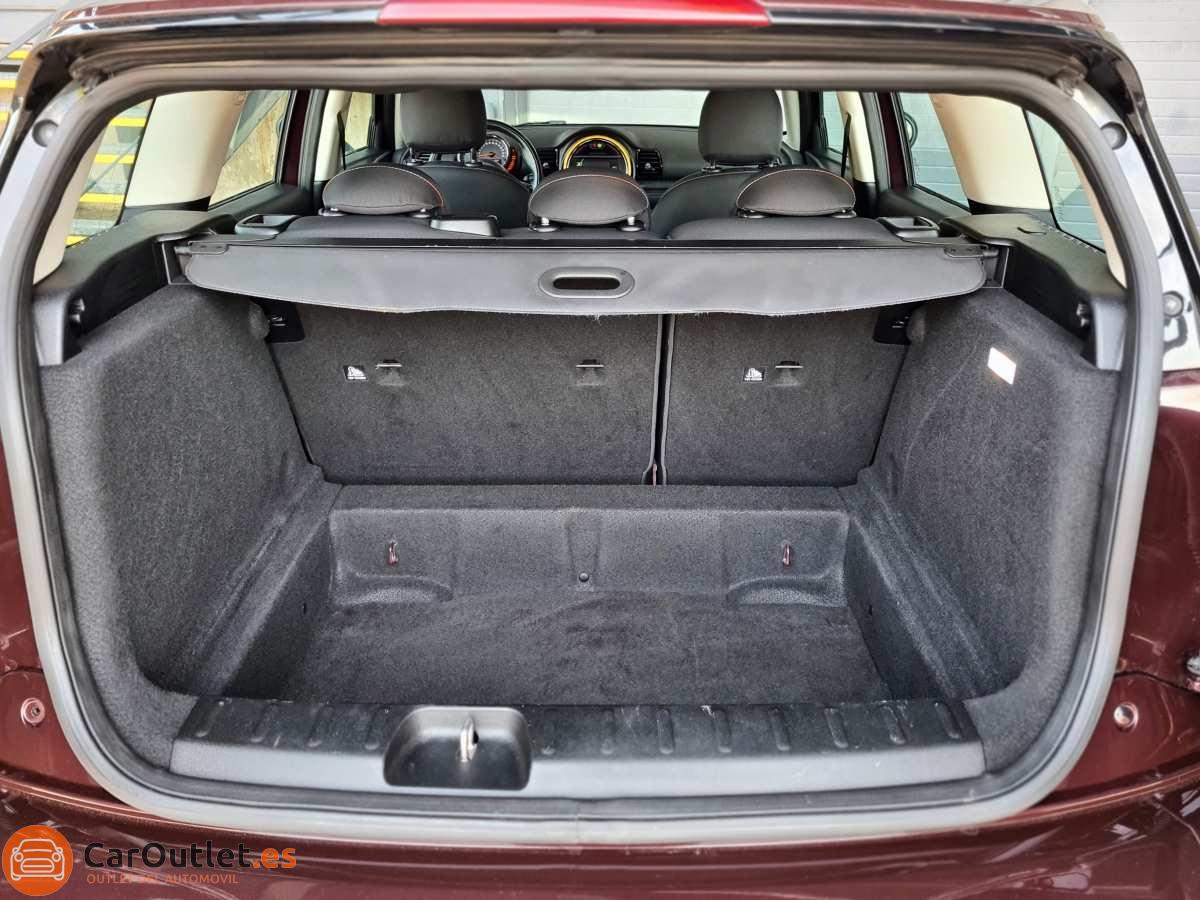 12 - MINI Cooper Clubman 2017 - AUTO